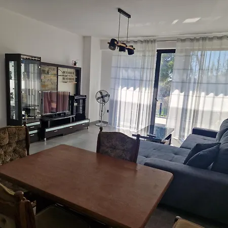 Berti's 13th Luxury Apartman *